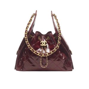 Chanel 25 Small Handbag Shiny Crumpled And Gold Tone Metal Burgundy 26cm