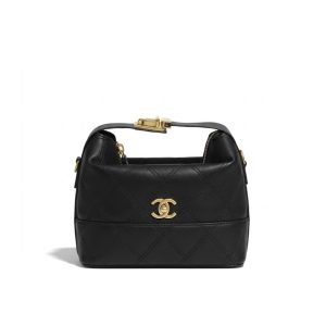 Chanel Clutch With Chain Quilted Leather Black 19cm