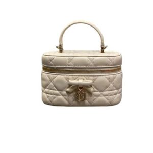 Dior Mini-Kosmetiktasche(HIGH-END GRADE)
